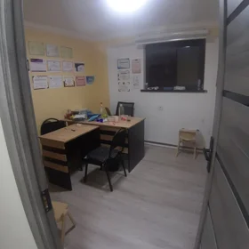 In Baku 80.0 m² commercial is for rent - Image 2