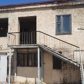 In Baku 2309.0 m² house with 8.0 rooms is for sale - Image 3