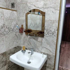 In Sheki 80.0 m² house with 2.0 rooms is for rent - Image 5