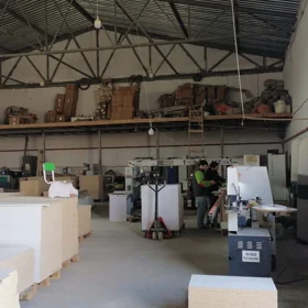 In Baku 1600.0 m² commercial is for rent - Image 2