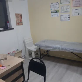 In Baku 80.0 m² commercial is for rent - Image 4