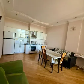 In Baku 90.0 m² apartment is for sale - Image 3