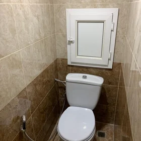 In Baku 45.0 m² apartment is for rent - Image 3