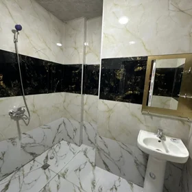 In Baku 85.0 m² apartment is for rent - Image 5