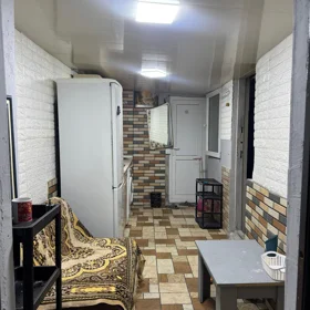 In Baku 20.0 m² house with 1.0 rooms is for rent - Image 4