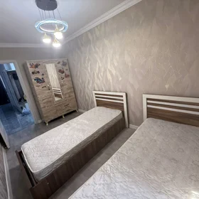 In Baku 80.0 m² apartment is for rent - Image 3