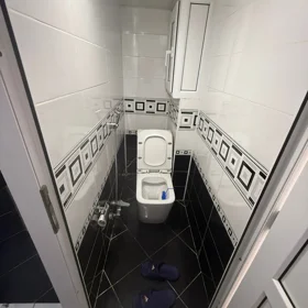 In Baku 80.0 m² apartment is for rent - Image 4