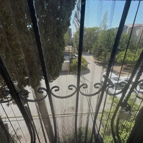 In Baku 80.0 m² apartment is for rent - Image 5