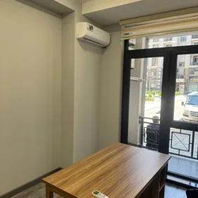 In Baku 45.0 m² office is for rent - Image 2