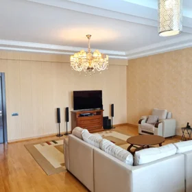 Baku-da 165.0 m2 mənzil kirayə verilir - Şəkil 4