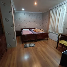 In Baku 60.0 m² house with 2.0 rooms is for rent - Image 3