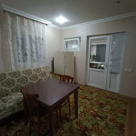 In Baku 60.0 m² house with 2.0 rooms is for rent - Image 4