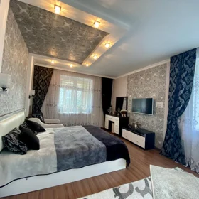 In Baku 110.0 m² apartment is for sale - Image 4