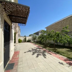 In Baku 395.0 m² house with 7.0 rooms is for sale - Image 3