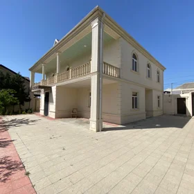 In Baku 395.0 m² house with 7.0 rooms is for sale - Image 4