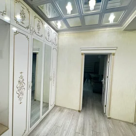 In Baku 110.0 m² apartment is for rent - Image 5