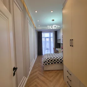 In Baku 130.0 m² apartment is for sale - Image 4