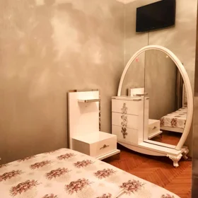 In Baku 90.0 m² apartment is for rent - Image 4