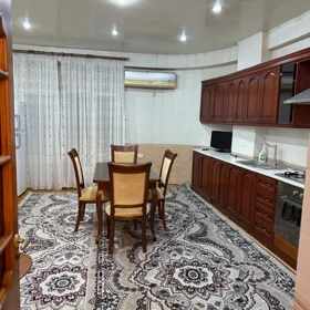 In Baku 176.0 m² apartment is for rent - Image 3