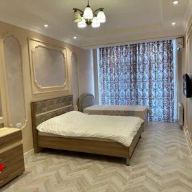 In Baku 89.0 m² apartment is for rent - Image 5