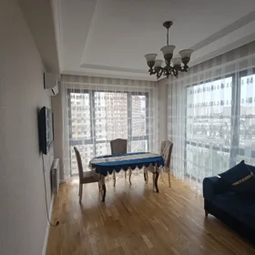 In Baku 70.0 m² apartment is for rent - Image 3