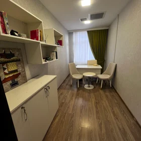In Baku 1100.0 m² commercial is for rent - Image 3