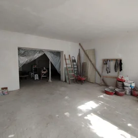 In Baku 80.0 m² commercial is for rent - Image 4