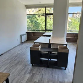 In Baku 110.0 m² office is for rent - Image 2