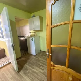 In Baku 90.0 m² apartment is for rent - Image 3