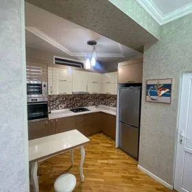 In Baku 90.0 m² apartment is for rent - Image 4