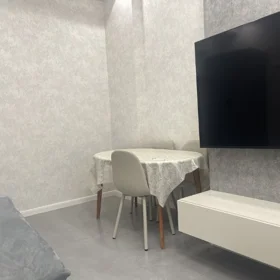 In Baku 55.0 m² apartment is for rent - Image 3