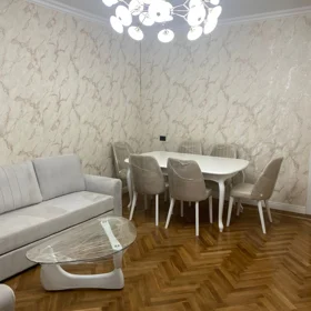 In Baku 75.0 m² apartment is for rent - Image 4