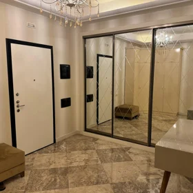 In Baku 168.0 m² apartment is for rent - Image 2