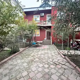 In Baku 130.0 m² house with 5.0 rooms is for sale - Image 2