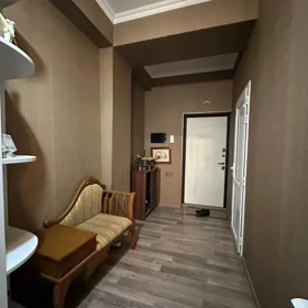 In Baku 101.0 m² apartment is for sale - Image 3