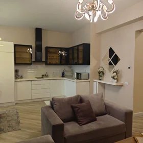 In Baku 64.0 m² apartment is for rent - Image 2