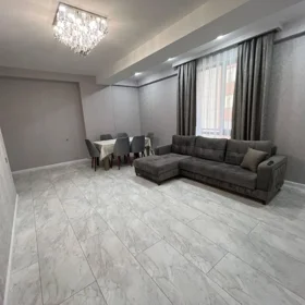 In Baku 200.0 m² apartment is for rent - Image 2