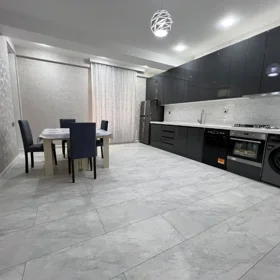 In Baku 200.0 m² apartment is for rent - Image 3