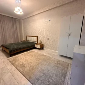 In Baku 200.0 m² apartment is for rent - Image 4