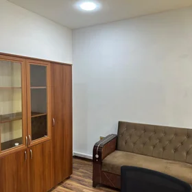 In Baku 100.0 m² office is for rent - Image 2