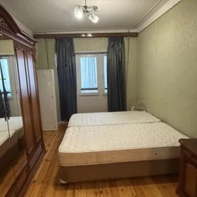 In Baku 60.0 m² apartment is for rent - Image 3