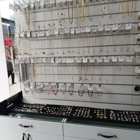 In Baku 8.0 m² commercial is for rent - Image 2