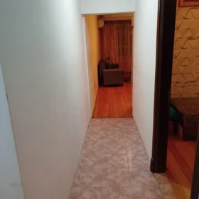 In Baku 60.0 m² apartment is for rent - Image 4