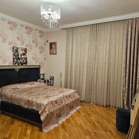In Baku 400.0 m² apartment is for rent - Image 3