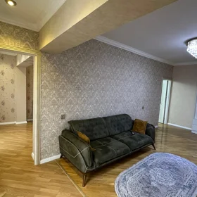 In Baku 65.0 m² apartment is for sale - Image 3