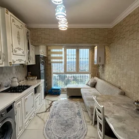 In Baku 65.0 m² apartment is for sale - Image 4