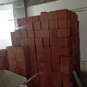 In Khirdalan 135.0 m² apartment is for sale - Image 2