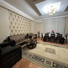 In Baku 110.0 m² apartment is for rent - Image 2