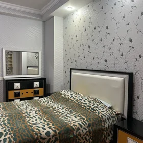 In Baku 110.0 m² apartment is for rent - Image 4