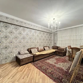 In Baku 93.0 m² apartment is for sale - Image 2